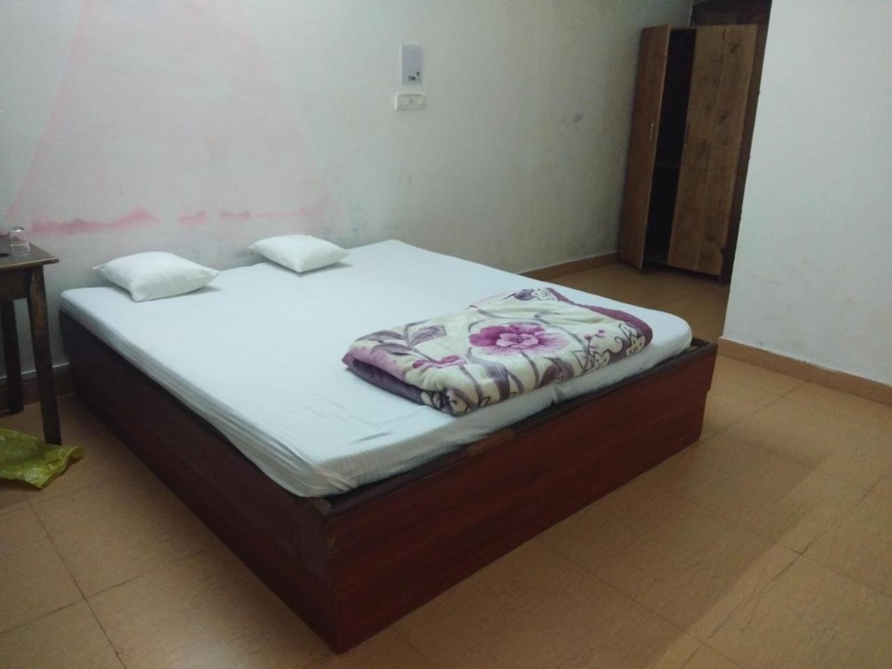 Hotel Shiva Ashvem Ashvem Beach Екстериор снимка